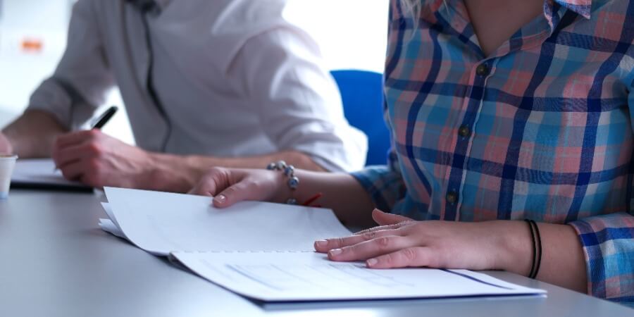 ¿Qué ocurre si todos los herederos renuncian a la herencia?